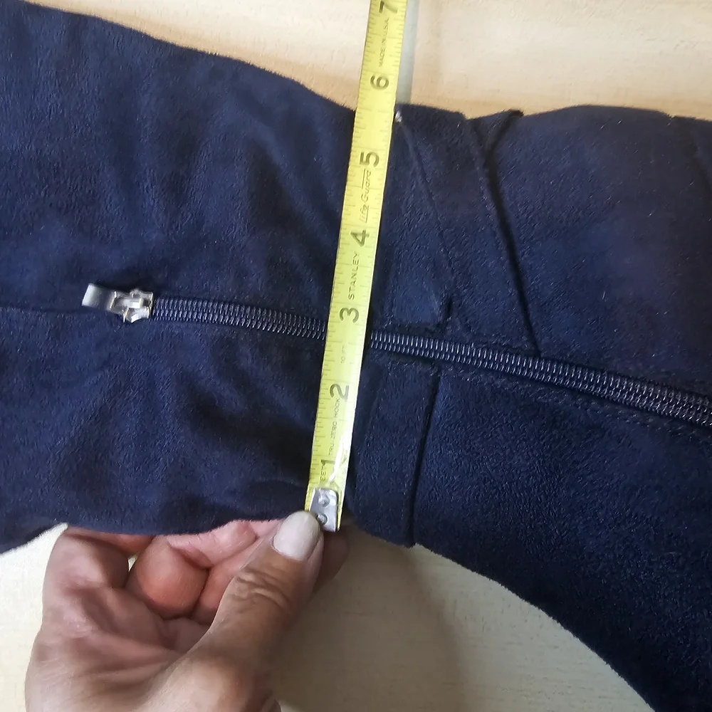 Elegant Navy Knee-High Women's Boots - Picture 6 of 8